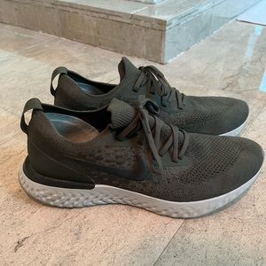 Nike men's Epic React Flyknit running shoes in olive